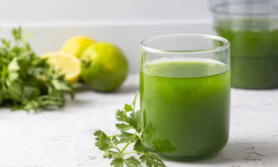 Este suco está chamando atenção e não é apenas pelo sabor