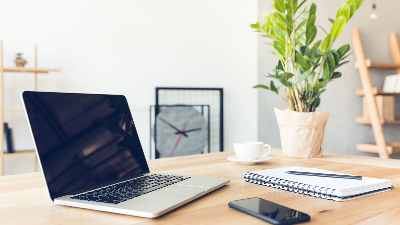 Como montar um home office funcional e confortável em casa