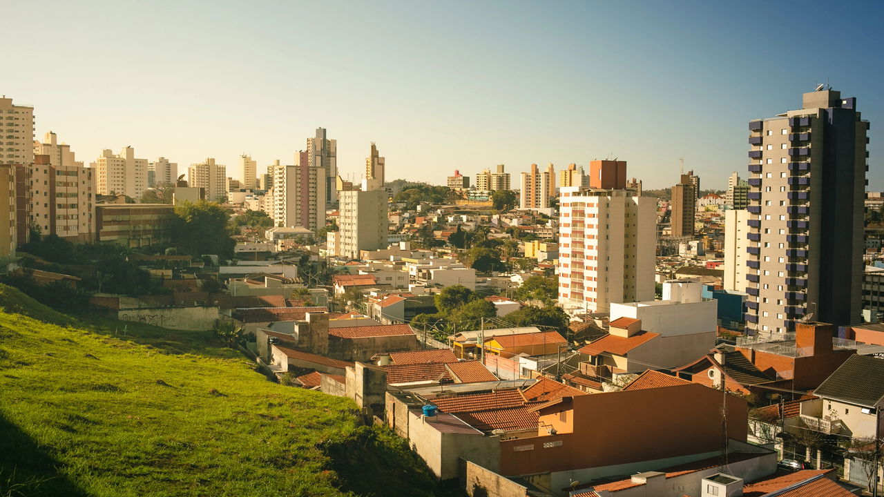 O que faz cada vez mais pessoas trocarem a capital por esta cidade do interior paulista