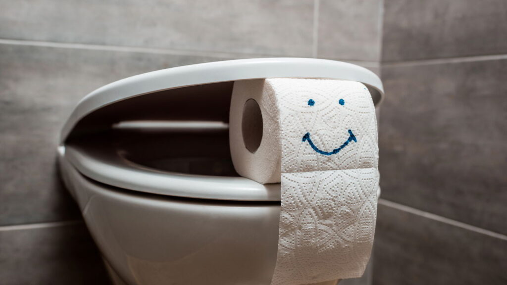 Crostas no vaso sanitário somem com mistura simples e acessível