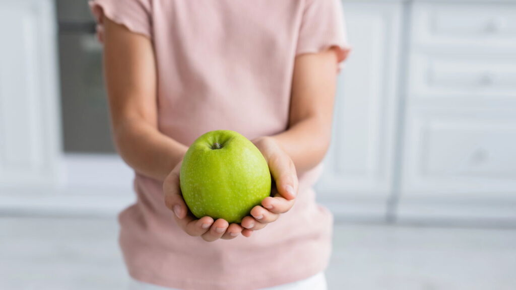 Coma essa fruta com o estômago vazio para controlar a glicemia e colesterol