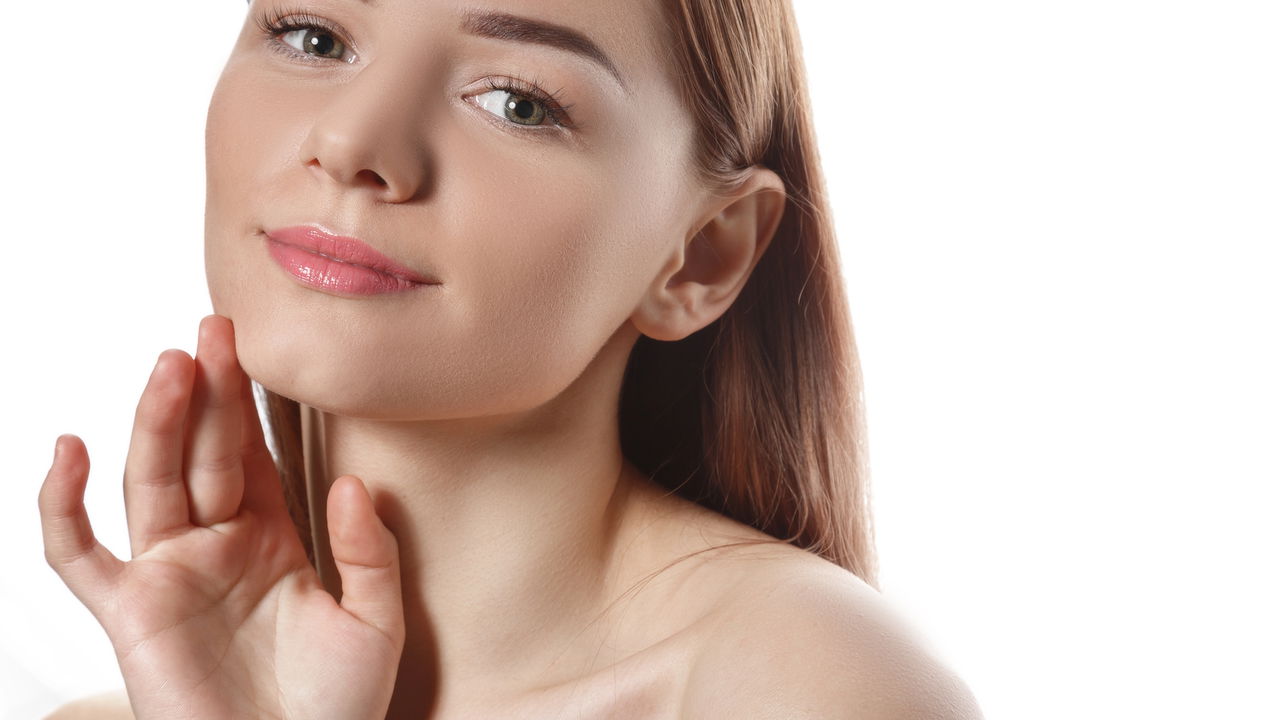 Maquiagem leve realça a beleza natural e fortalece a autoestima