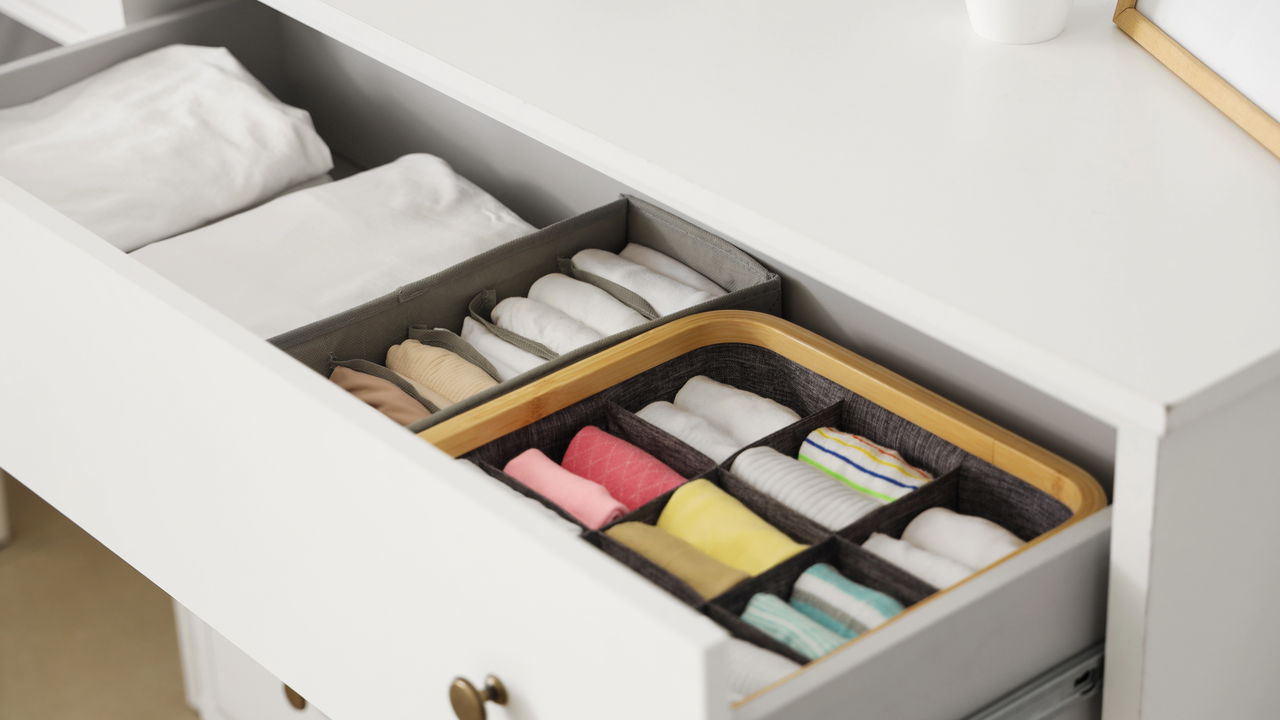 Truque simples mostra como organizar meias e roupas íntimas