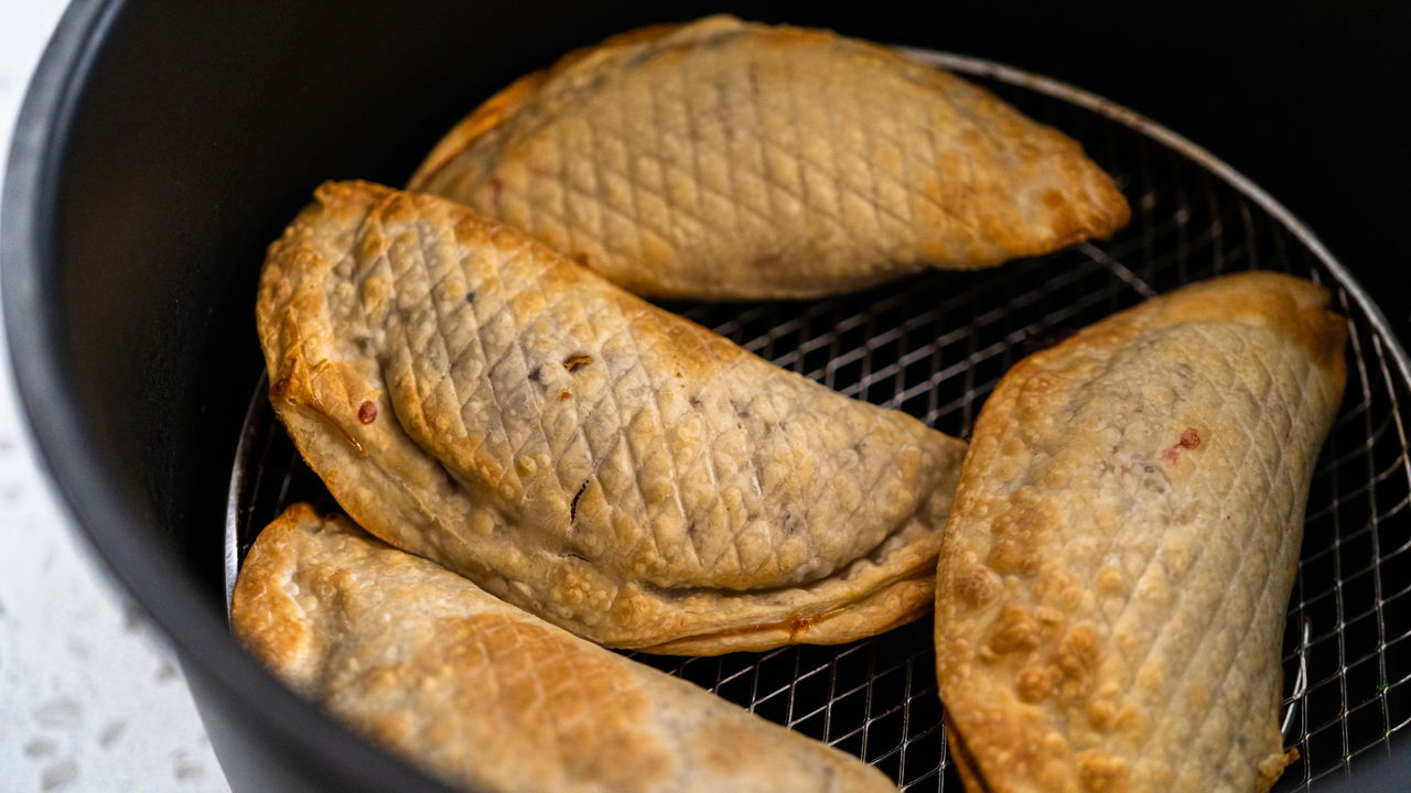 O pastel crocante que você faz na airfryer