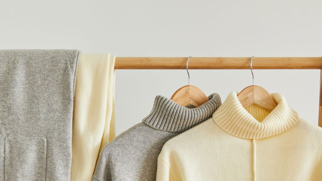 Truques naturais para deixar suas roupas livres de suor e mofo