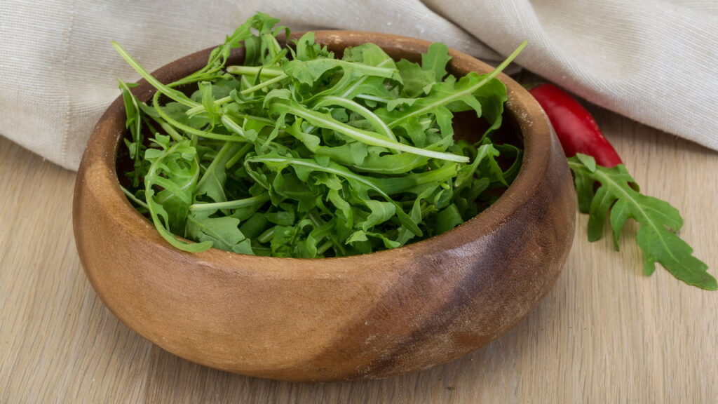 Essa planta cresce rápido e oferece colheitas o verão todo sem complicação