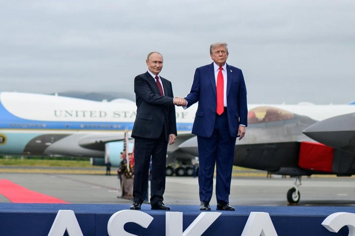 Trump e Putin se encontram no Alasca em reunião histórica