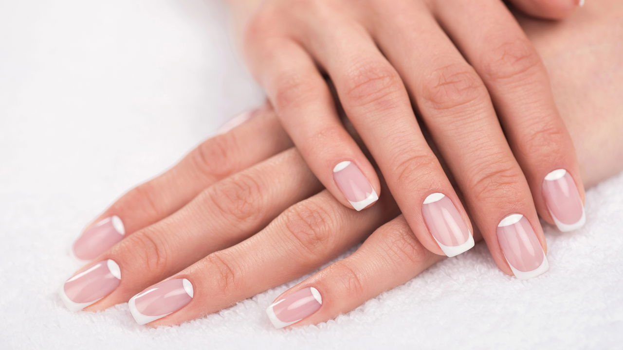 Guia fácil de nail art minimalista ferramentas e técnicas em casa