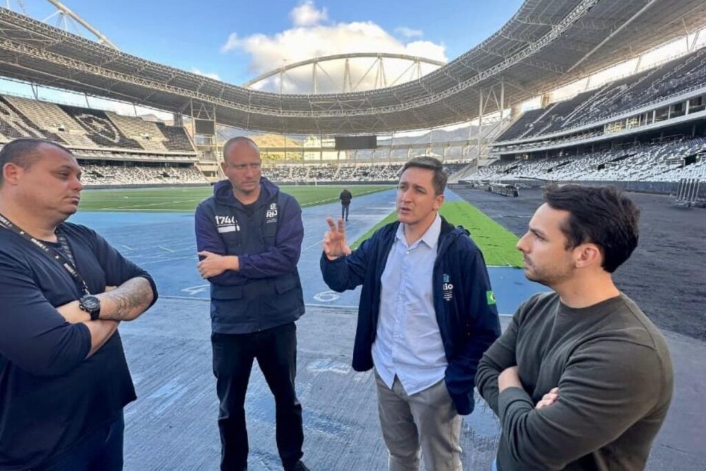 Visita Nilton Santos