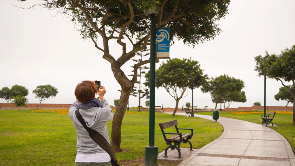 Nunca use Wi-Fi público sem isso
