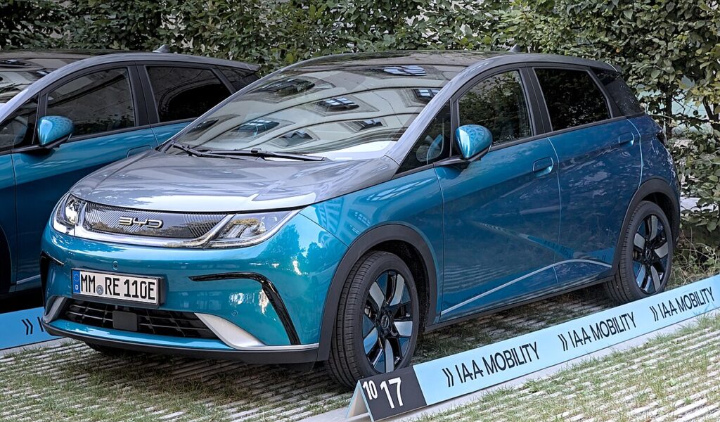 Carros elétricos de entrada unem economia, tecnologia e sustentabilidade