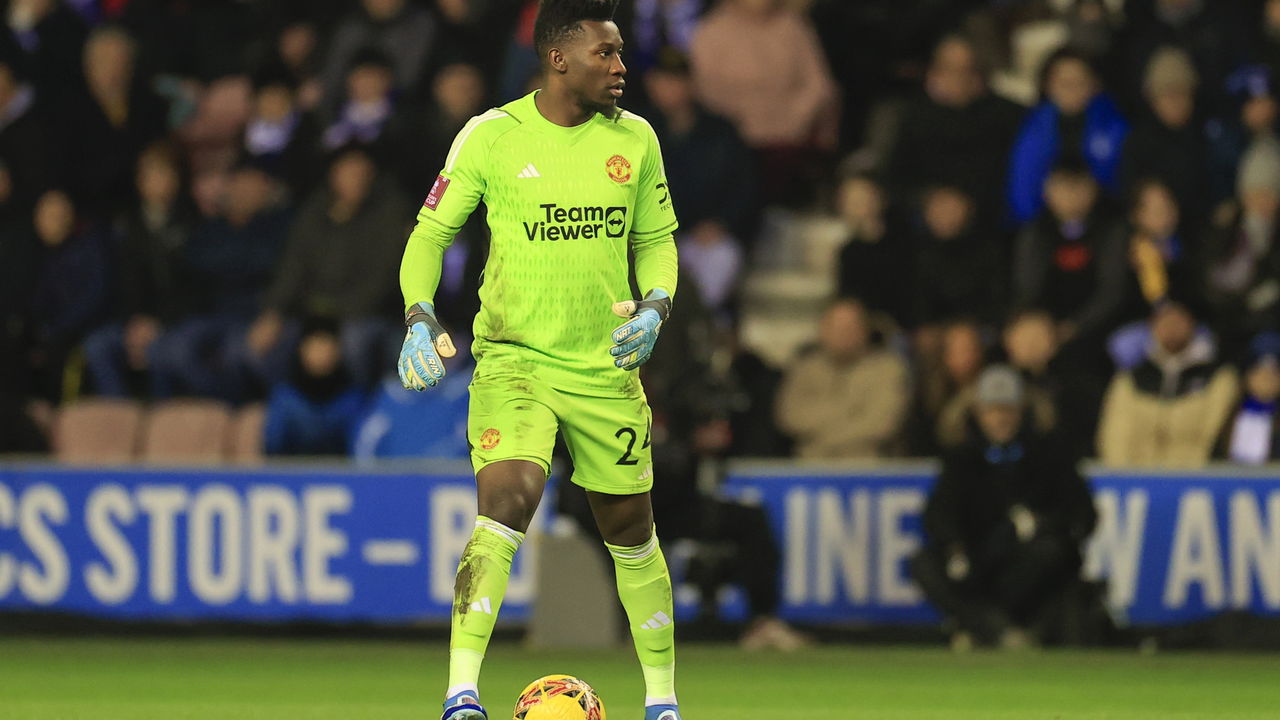 Estrela do Manchester deixa time após falhas e tenta nova chance na Turquia