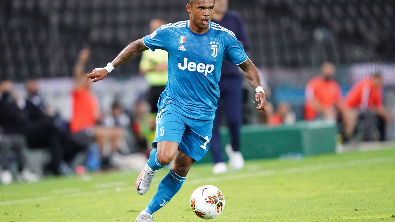 Clube do exterior rescinde contrato com brasileiro, ex-Fluminense e Grêmio