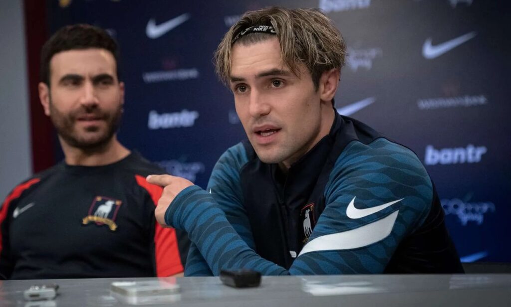 Um dos personagens mais queridos de Ted Lasso foi confirmado no set