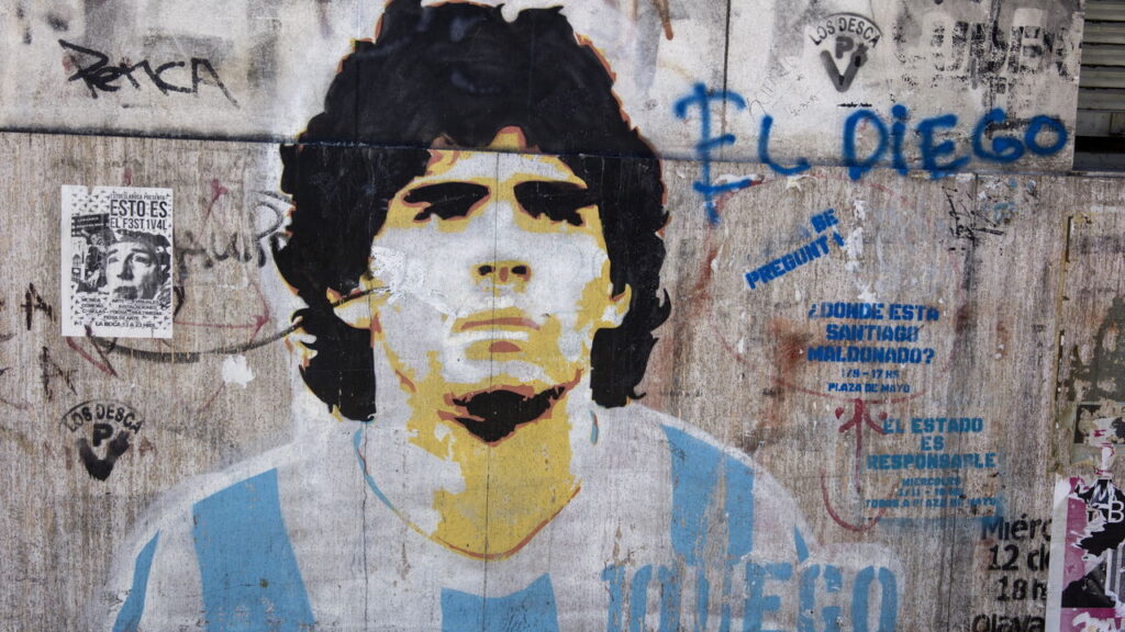 Herança de Maradona vira escândalo bilionário e expõe disputa familiar