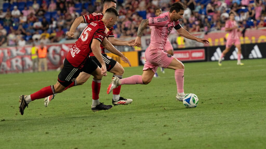 Messi renova contrato com o Inter Miami até depois da Copa do Mundo