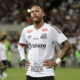 Neymar demonstra vontade de voltar a jogar na Europa