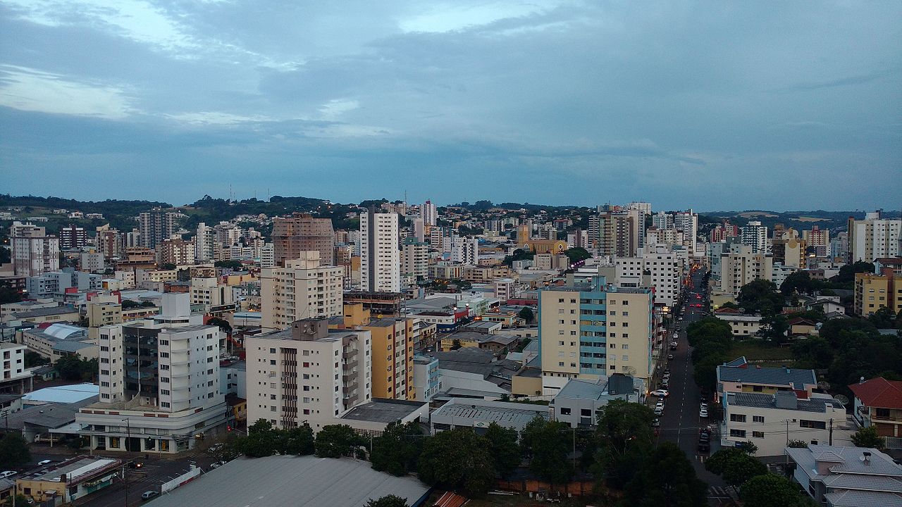 Essa cidade no sul do Brasil oferece educação de ponta e vida tranquila