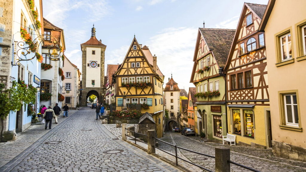 Cidade que parece mágica como um conto de fadas
