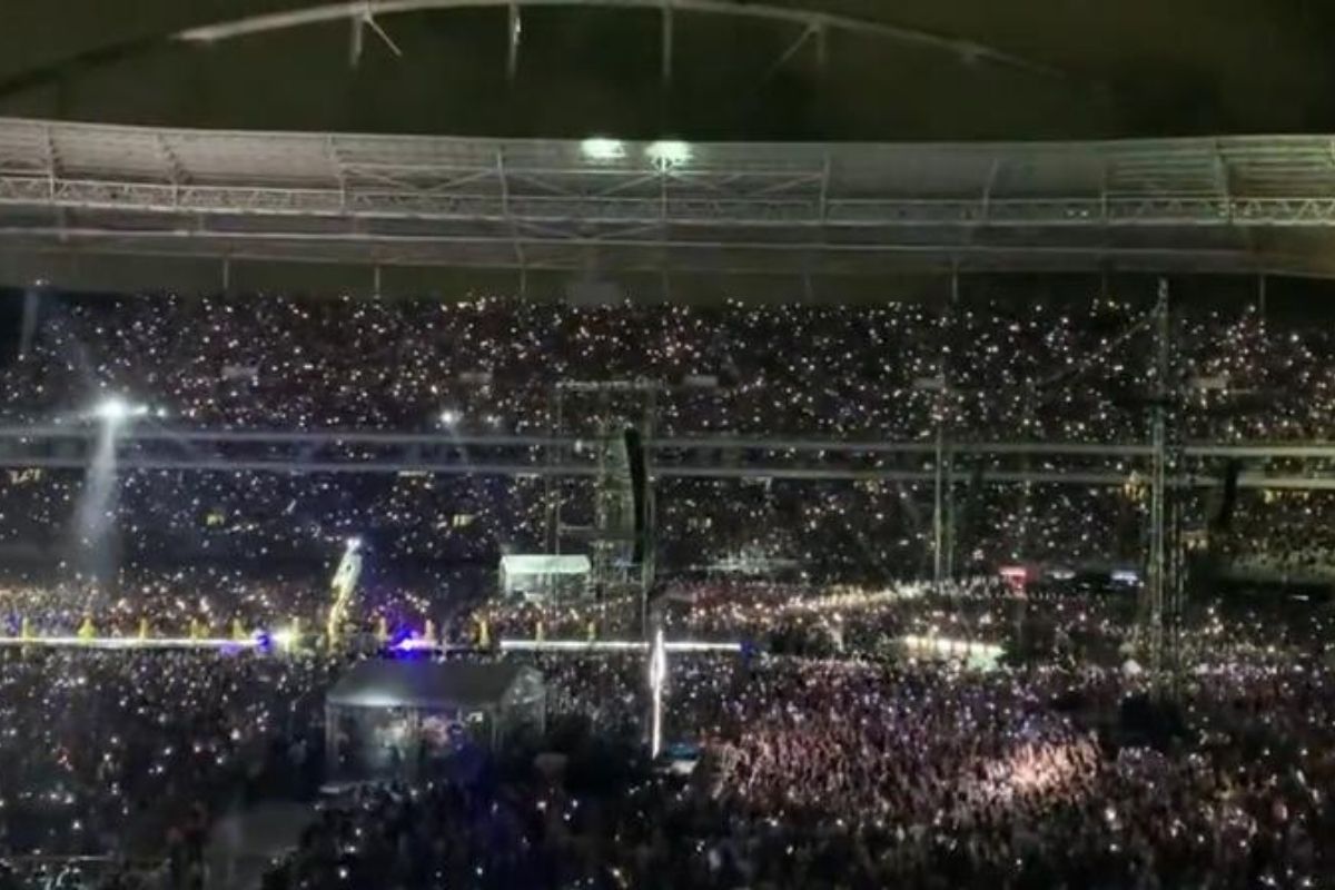 Show-no-Nilton-Santos