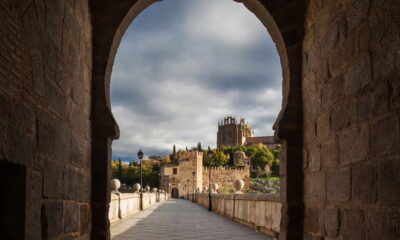 Entre catedrais, fortalezas e sinagogas essa cidade revela sua alma multicultural