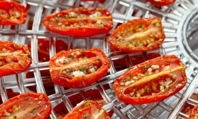 O pomodoro secco é um ingrediente que vem conquistando espaço, saindo do universo dos restaurantes para enriquecer as cozinhas caseiras