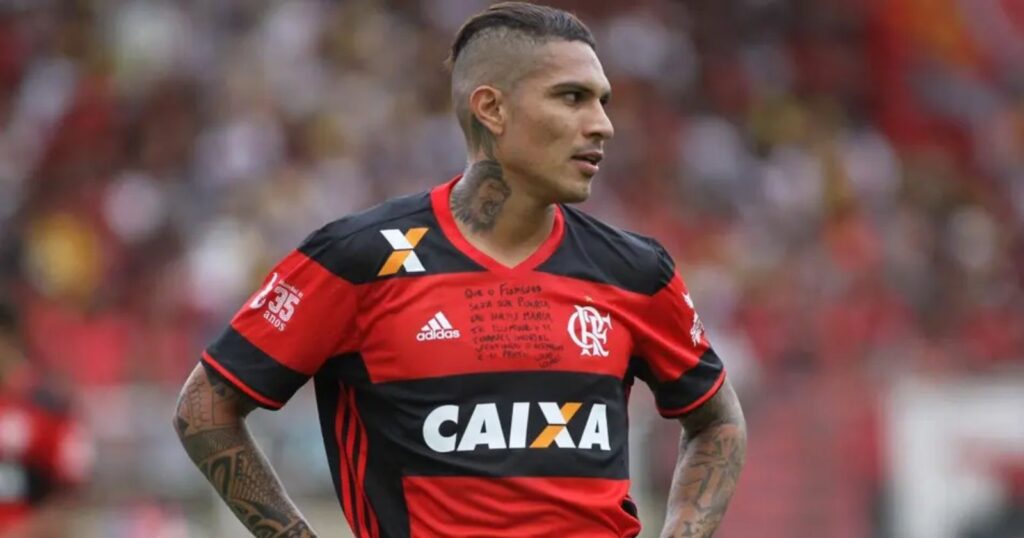 Guerrero está insatisfeito com a suspensão e seu afastamento dos jogos (Foto: Gilvan de Souza/Flamengo)
