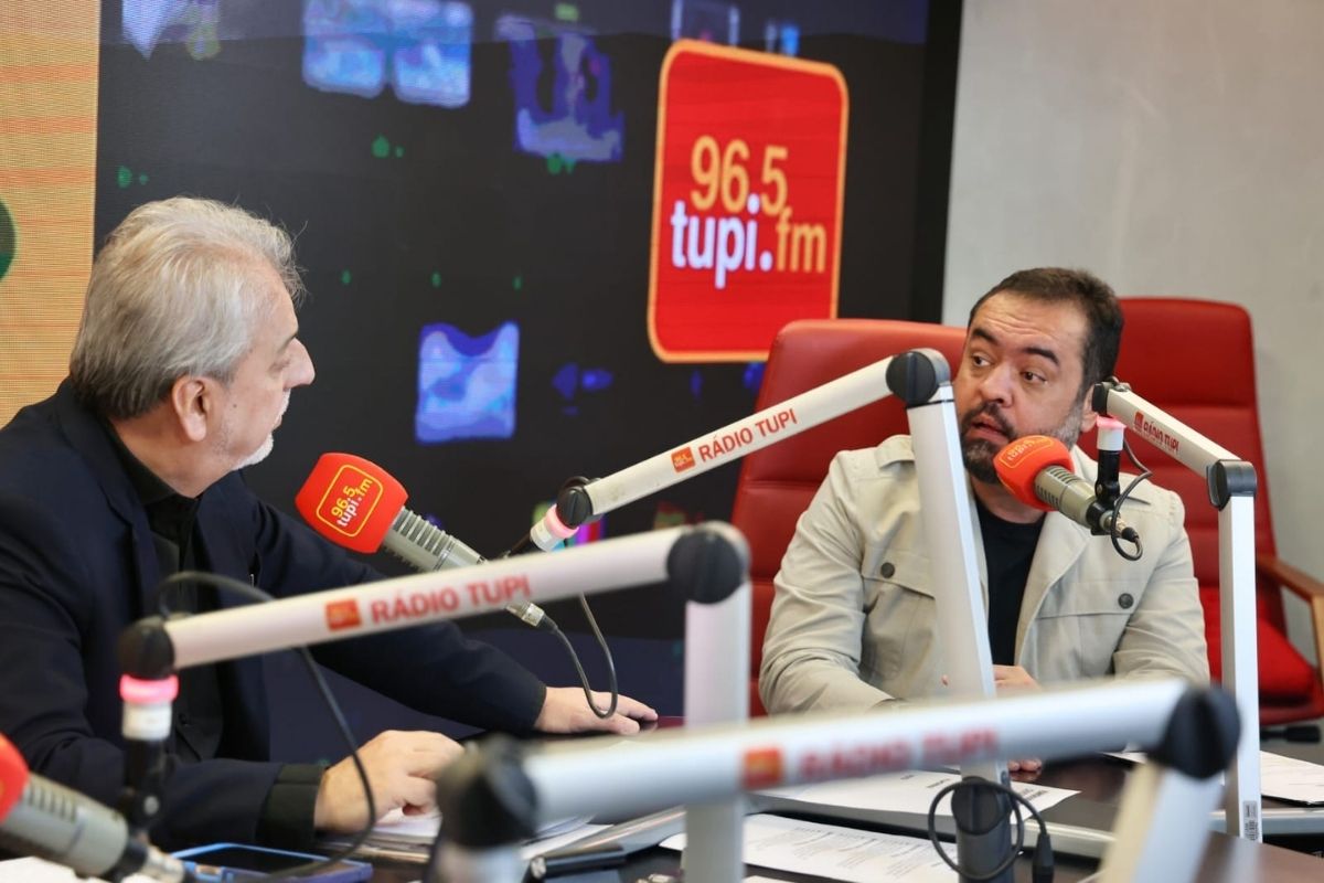 Castro comenta atos de 7 de Setembro e avalia impacto do tarifácio dos EUA no Rio