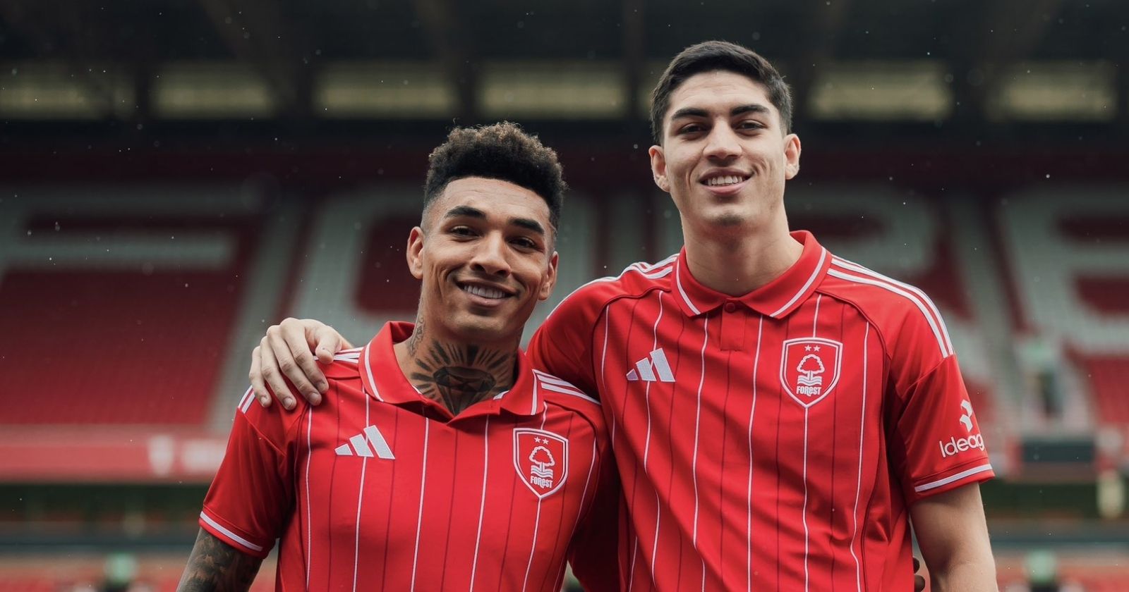 Igor Jesus e Jair, novos jogadores do Nottingham Forest.