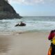 Bombeiros realizam buscas na Praia do Leme por adolescentes desaparecidos