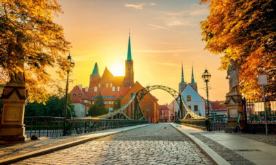 Essa cidade polonesa encanta com sua história, cultura vibrante e charme único