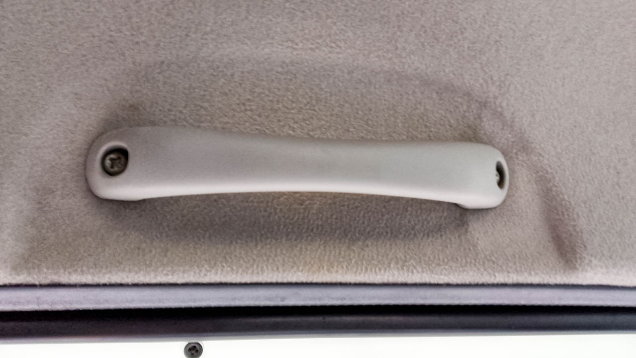 O motivo pelo desaparecimento das pegas de mão nos carros