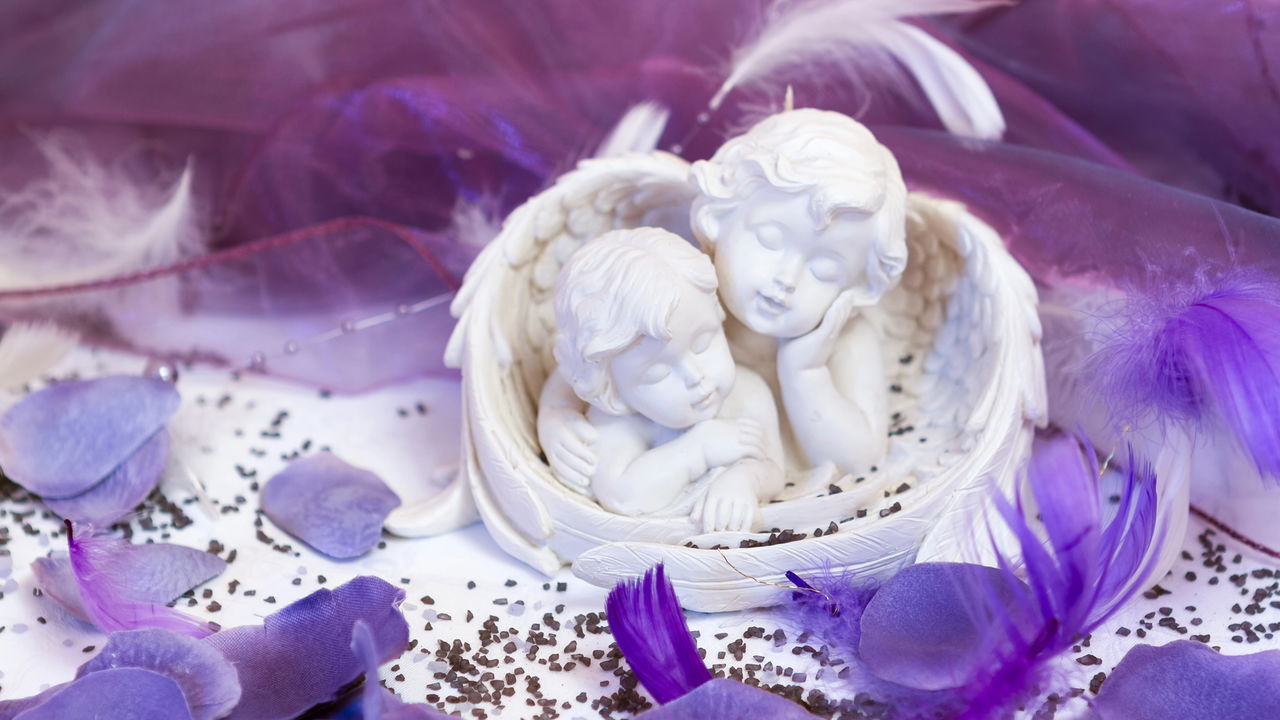 Você já parou para pensar que o seu anjo da guarda está sempre por perto, pronto para te proteger e orientar