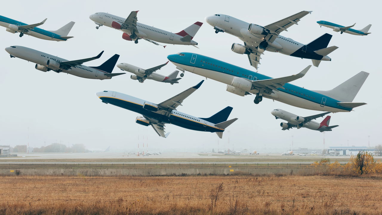 Coletivo de avião não é 'aviões'. Você sabe qual é?