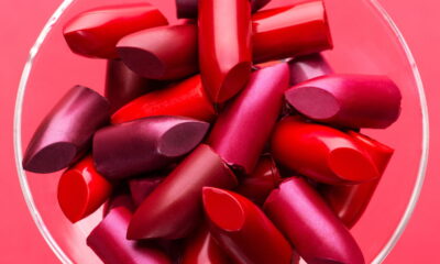 O batom que realça a beleza das mulheres 40+