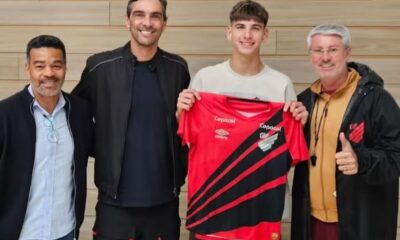 Filho de Giba se destaca no futebol e assina com o Athletico