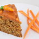 Receita de bolo de cenoura da vovó que derrete na boca