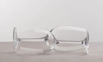 As taças são um dos elementos mais sofisticados de uma mesa bem posta, destacando drinks e vinhos em ocasiões especiais