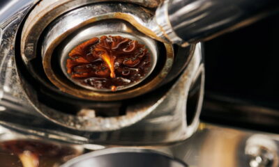 Você já se perguntou por que sua cafeteira pinga café do nada? Esse fenômeno pode ser mais comum do que imagina e