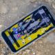 O celular que resiste a fogo, quedas e acidentes