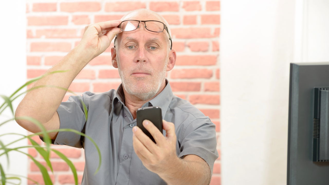 Saiba se seu celular antigo vale ouro