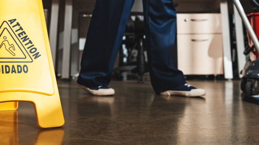 Como deixar o piso brilhando sem usar cera
