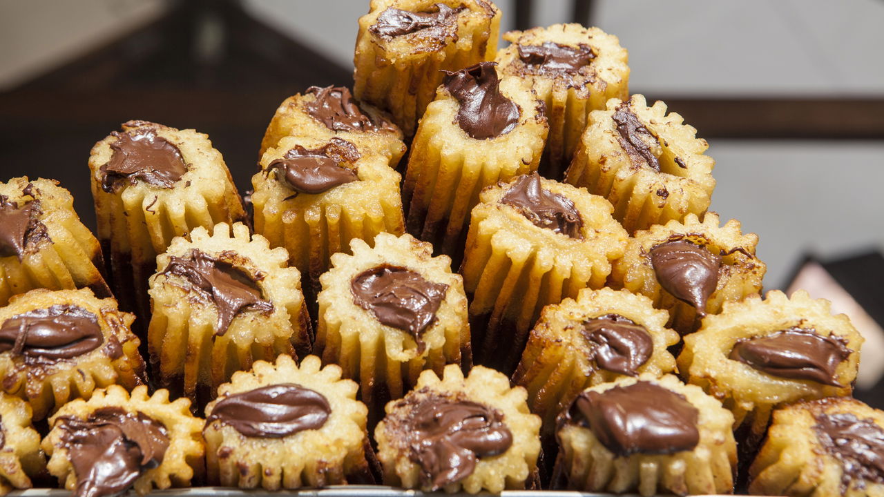 Receita de churros assados que explodem sabor sem fritura