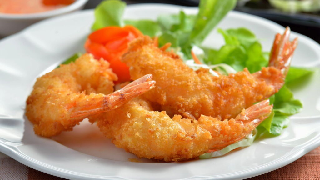 Receita de empanado de camarão crocante e irresistível
