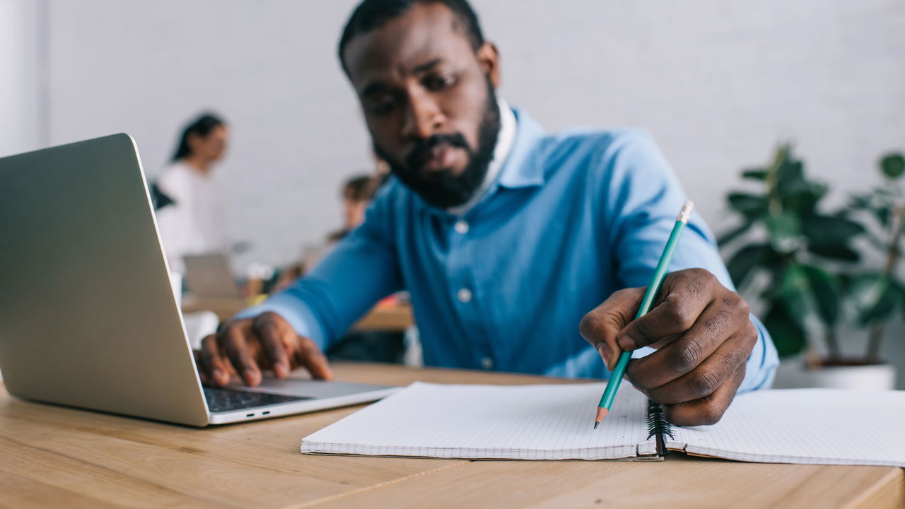 A língua portuguesa é incrivelmente rica e detalhada, oferecendo termos que surpreendem até mesmo os falantes mais experientes