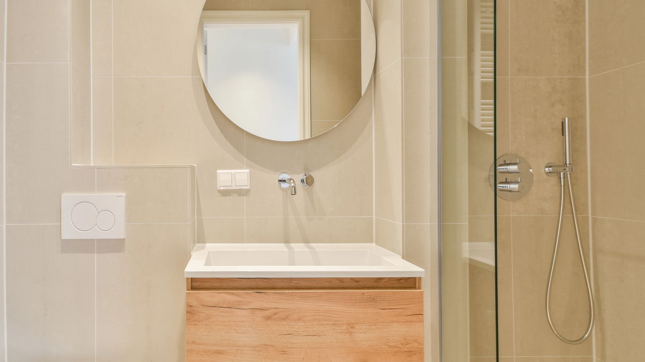 Como usar espelhos para decoração e melhorar o ambiente