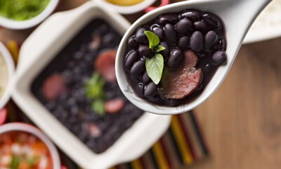 Receita de feijoada completa que todos vão amar