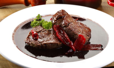 Receita de filé mignon ao molho de vinho perfeito