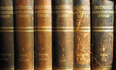 A evolução das enciclopédias, desde a Antiguidade até a era digital