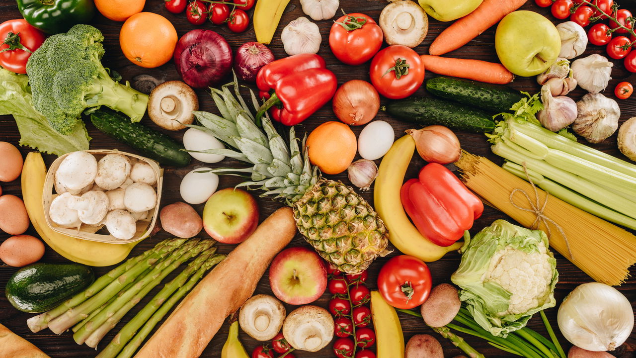 O jeito certo de guardar frutas e verduras faz toda a diferença